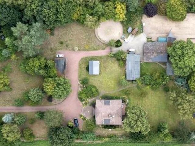 Ländliches Anwesen mit Pferdehaltung an der Haard