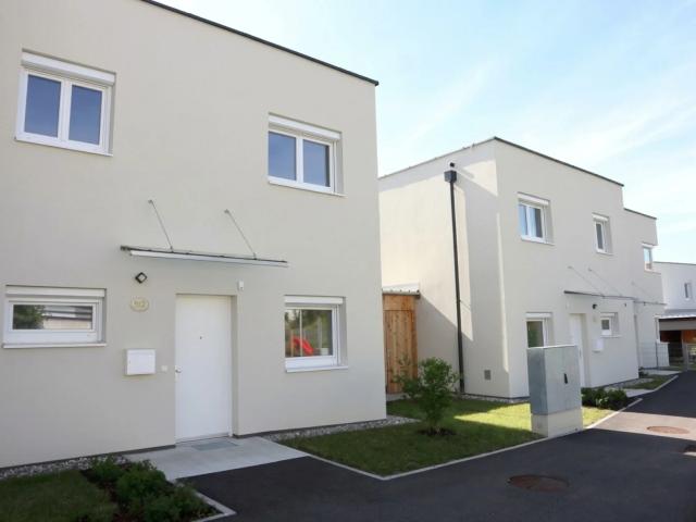 Ländliches Wohnen Doppelhaus mit Eigengarten zum Mieten in St. Leonhard/Forst Provisionsfrei