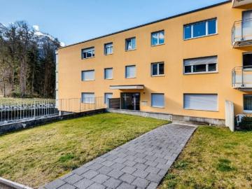 Bürglen, Uri, Uri - Balkon, Parkplatz, Drying area