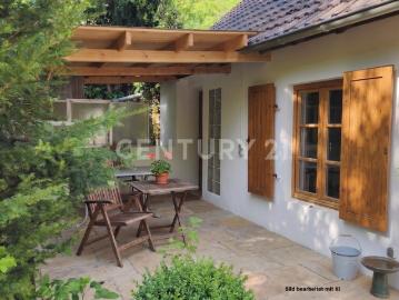 Landliebe pur! Idyllische Alleinlage im Wald