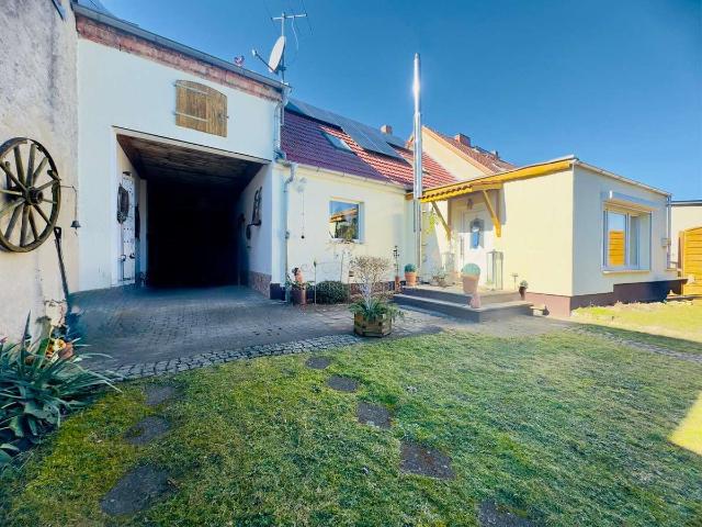 Landlust pur – charmantes Zuhause mit Ferienhaus Feeling in Neuheim
