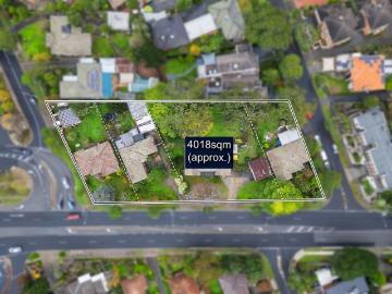 Landmark 4,018sqm Approx. Development Opportunity in Blue Chip Templestowe Lower