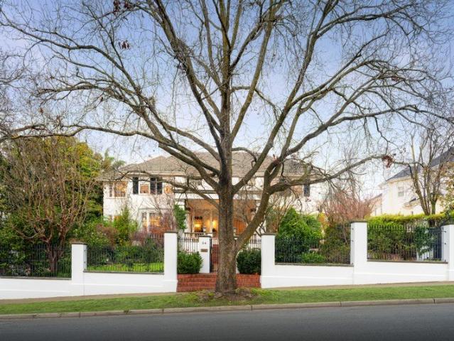 Landmark Toorak Estate, First Time Offered in Nearly 50 Years