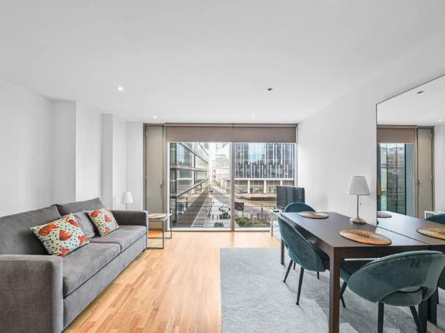 Landmark West Tower, Marsh Wall, E14