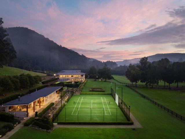 Landmark Dual Luxury Estate Offering An Unrivalled Lifestyle