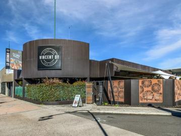 Landmark freehold in the heart of Cessnock occupy, invest or reposition