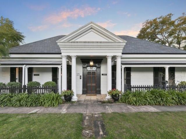 Landmark Georgian mansion of rare scale & grandeur in the heart of Maitland