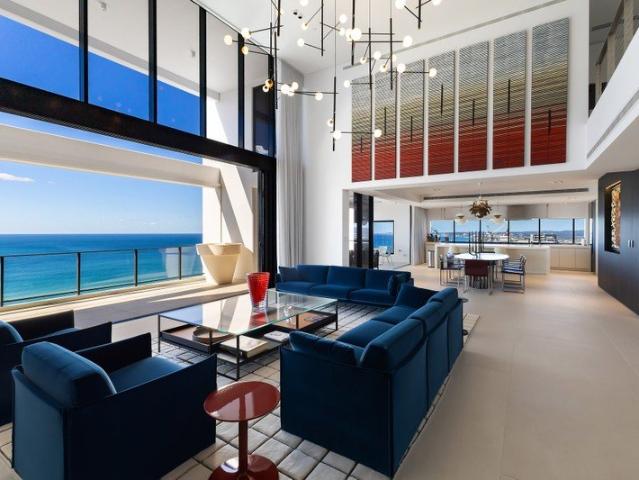 Landmark Luxury Penthouse: Two Lavish Levels, Encircled by 360° Views