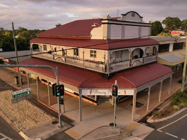 Landmark Mixed Use Investment Commercial Premises & Character Residence