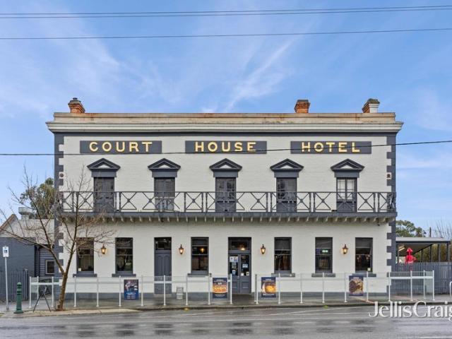 Landmark regional hospitality freehold | secure long term investment