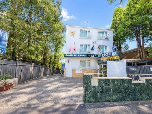 Landmark St Leonards Freehold Motel 300m to North Shore Private Hospital