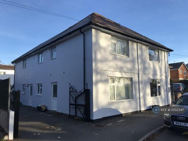 Landsdown House, Taunton, TA1 1 bed flat to rent £925 pcm £213 pw