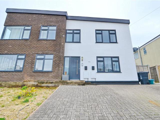 Landseer Avenue, Lockleaze, Bristol. 3 bed apartment to rent £2,250 pcm £519 pw