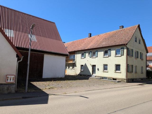 Landwirtschafliches Anwesen provisionsfrei zu verkaufen