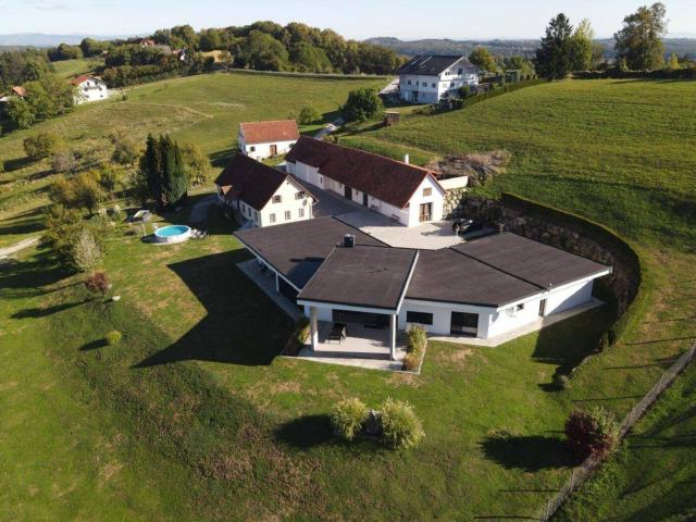 Landwirtschaftliches Anwesen in traumhafter Ruhe und Aussichtslage