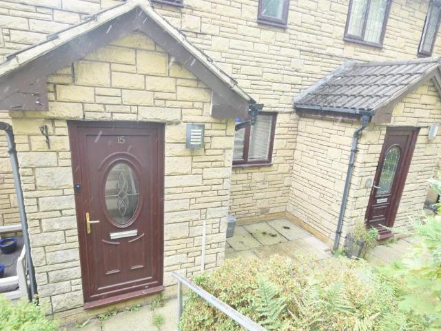 Laneside Close, Rossendale BB4 2 bed terraced house to rent £895 pcm £207 pw