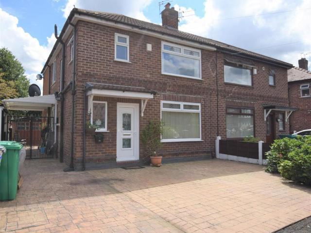 Laneside Road, Manchester 3 bed semi detached house to rent £1,950 pcm £450 pw