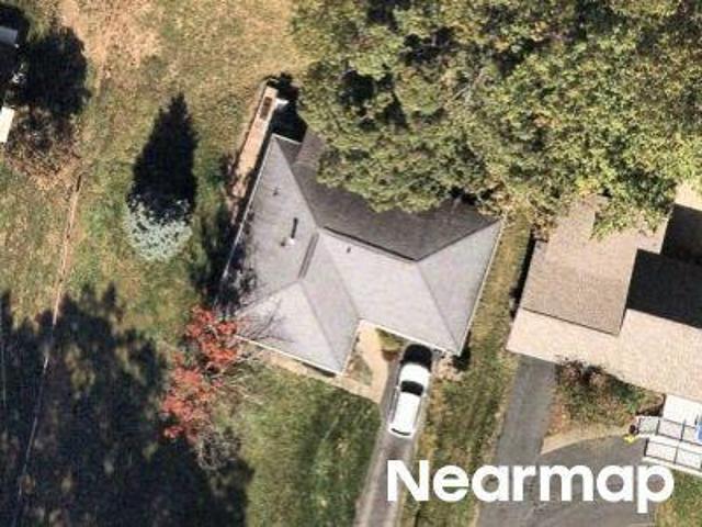 Lanewood Dr