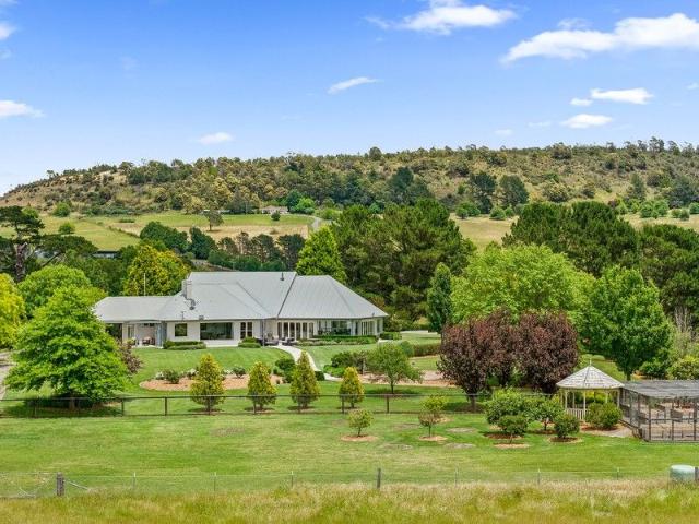 'Langdown Park' | Luxury Acreage Made Easy