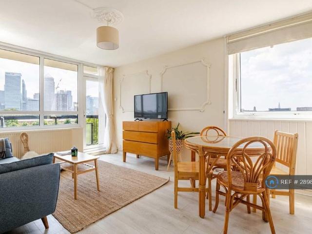 Langdon Park, London, E14 2 bed flat to rent £2,350 pcm £542 pw