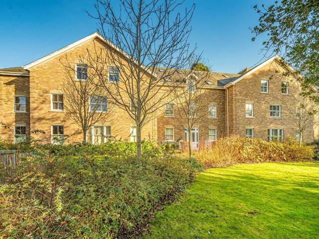 Langdon Park, Teddington TW11, 1 bed flat to rent, £1,795 pcm | PrimeLocation