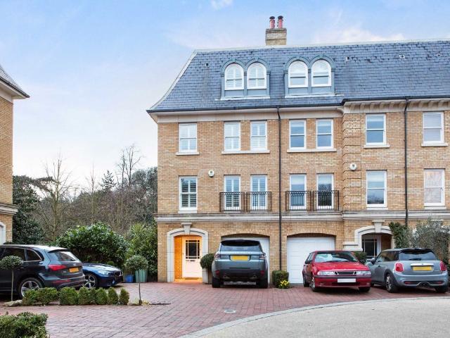 Langdon Park, Teddington TW11, 5 bed terraced house to rent, £5,500 pcm | PrimeLocation