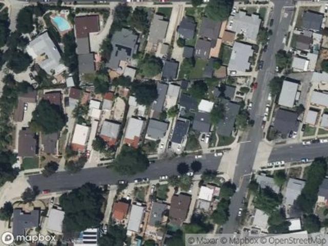 Langdale Ave