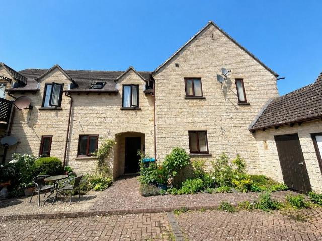 Langdale Gate, Witney OX28 1 bed apartment to rent £1,000 pcm £231 pw
