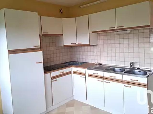 Langeac 43300 Achat / Vente appartement 4 pièces t4 parking