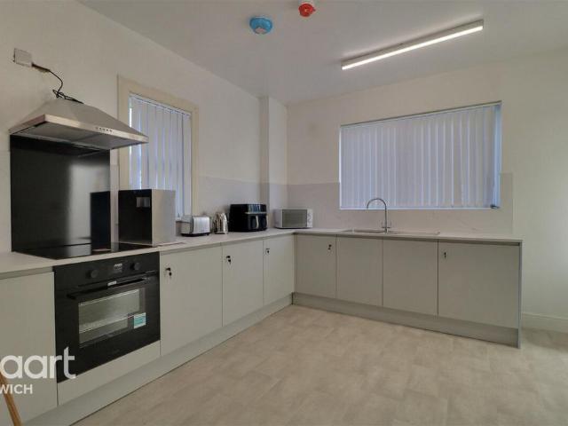 Langer Road, FELIXSTOWE 1 bed in a house share to rent £700 pcm £162 pw