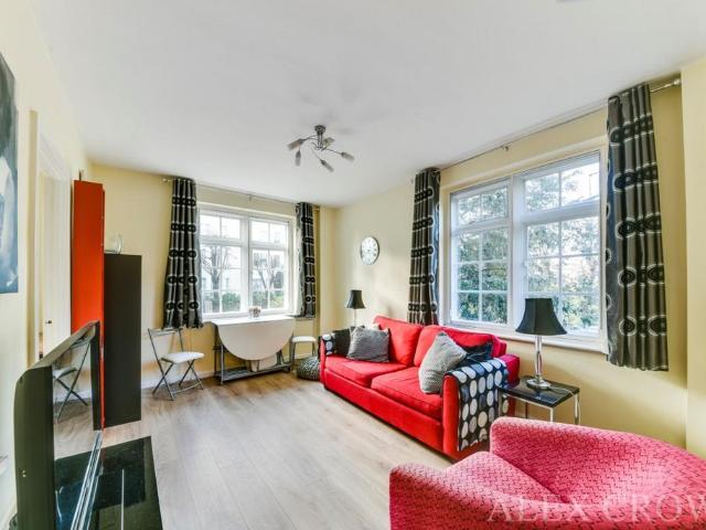 Langford Court, 22 Abbey Road, St. 1 bed apartment to rent £2,250 pcm £519 pw