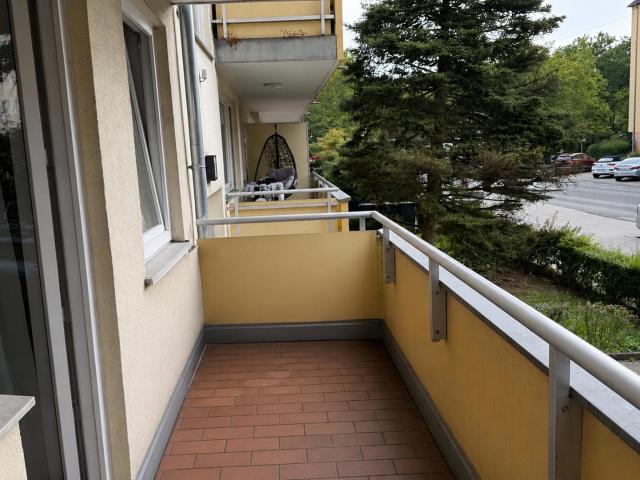 Langfristig vermietete 1 Zimmer Erdgeschosswohnung mit Balkon – attraktive Kapitalanlage