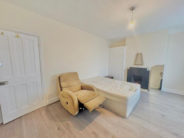 Langhorn Road, Southampton SO16, 5 bed semi detached house to rent, £2,100 pcm | PrimeLocation