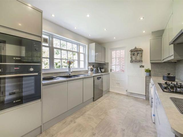 Langham Road, Teddington TW11, 3 bed flat to rent, £2,795 pcm | PrimeLocation