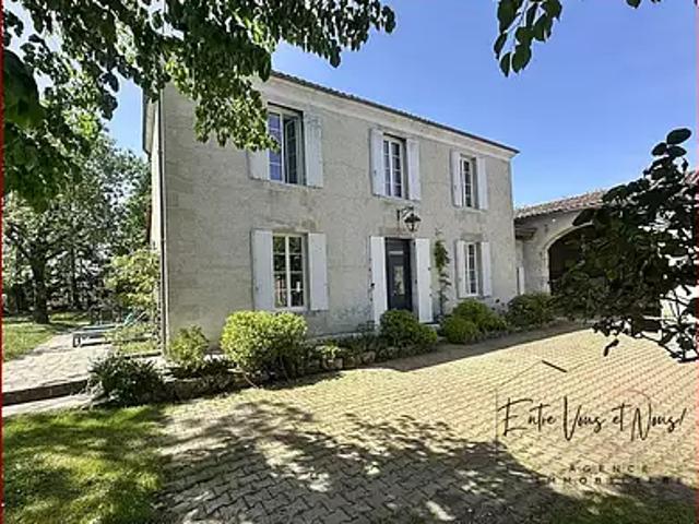 Langon 33210 Achat / Vente maison 9 pièces t9 piscine terrasse