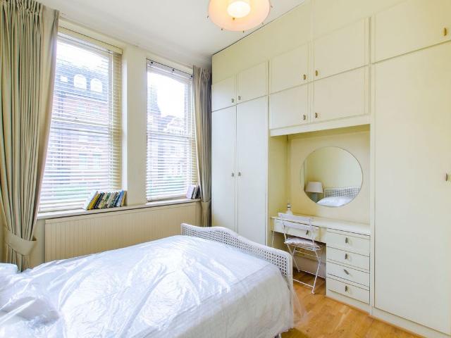 Langland Mansions, Hampstead, London NW3, 2 bed flat to rent, £2,774 pcm | PrimeLocation