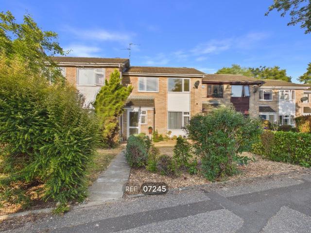Langley, Bretton, Peterborough PE3, 3 bed terraced house to rent, £1,100 pcm | PrimeLocation