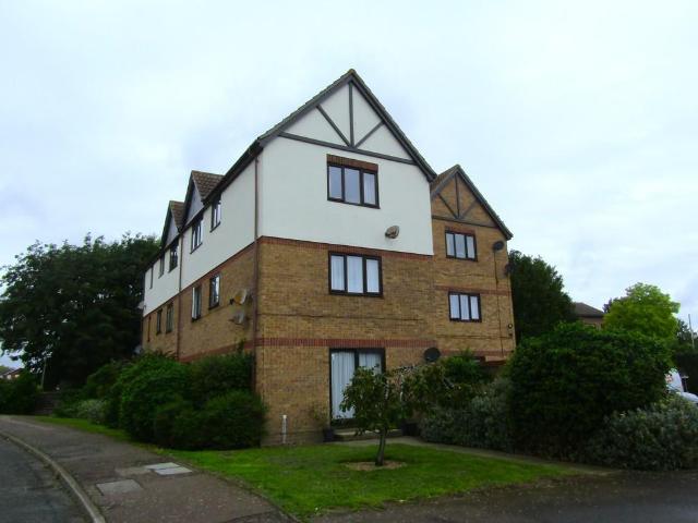 Langley Close, Harwich CO12 1 bed flat to rent £775 pcm £179 pw
