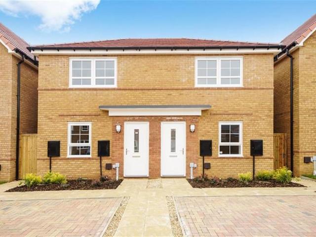 Langley Road, DN11 2 bed end of terrace house to rent £1,000 pcm £231 pw