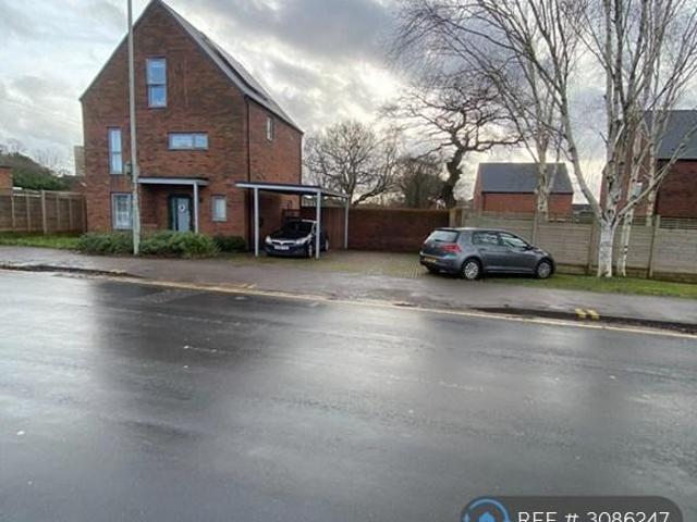 Langley Road, Wolverhampton, WV4 4 bed detached house to rent £1,650 pcm £381 pw
