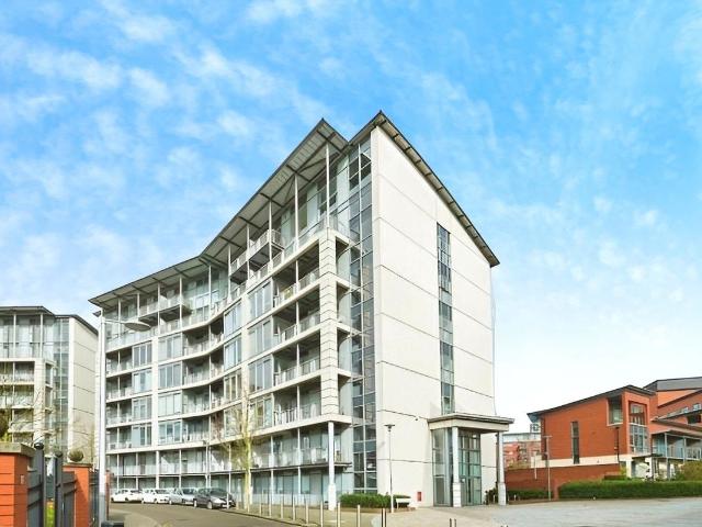 Langley Walk, Birmingham B15, 1 bed flat to rent, £850 pcm | PrimeLocation