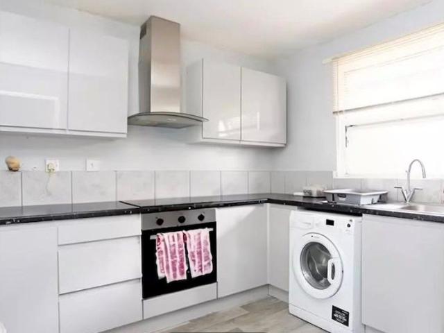 Langley Walk, Norwich NR2, 1 bed flat to rent, £975 pcm | PrimeLocation