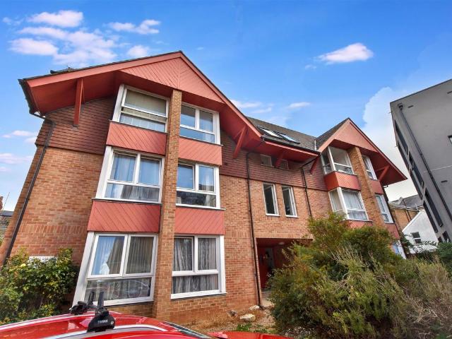 Langney Road, Eastbourne BN22, Studio to rent, £675 pcm | PrimeLocation
