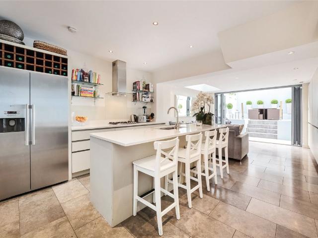 Langton Street, London SW10, 4 bed detached house to rent, £11,000 pcm | PrimeLocation