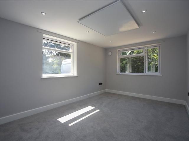 Lansdown Castle Drive