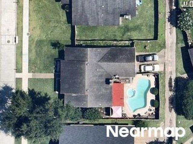 Lansdown Dr