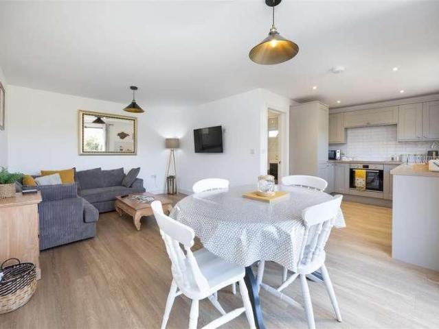 Lansdown Gardens, Chillerton, Newport, PO30