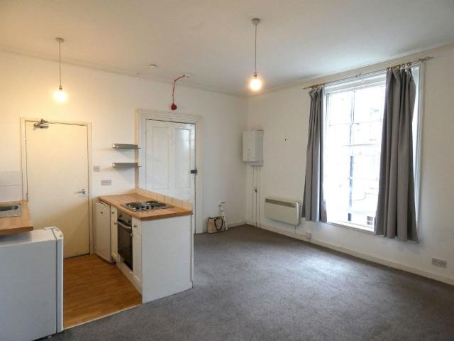 Lansdown Place, Cheltenham GL50, Studio to rent, £755 pcm | PrimeLocation