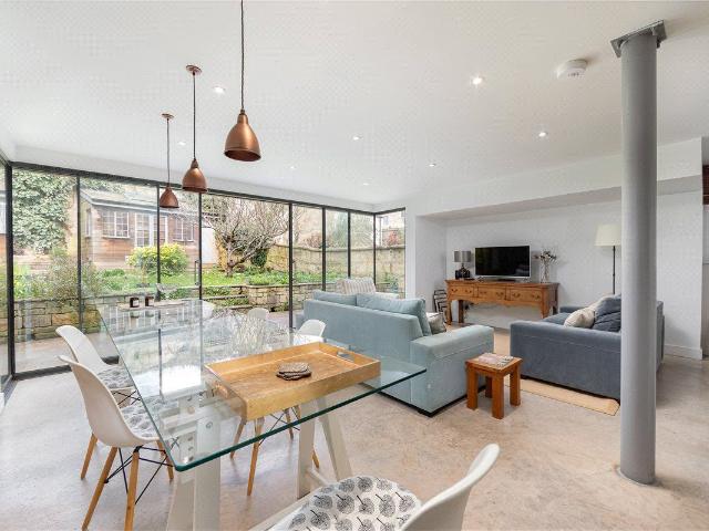 Lansdown Road, Bath, Somerset BA1, 2 bed flat to rent, £2,500 pcm | PrimeLocation