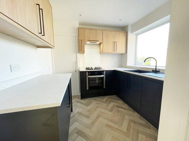 Lansdown Road, Cheltenham. 3 bed apartment to rent £1,495 pcm £345 pw